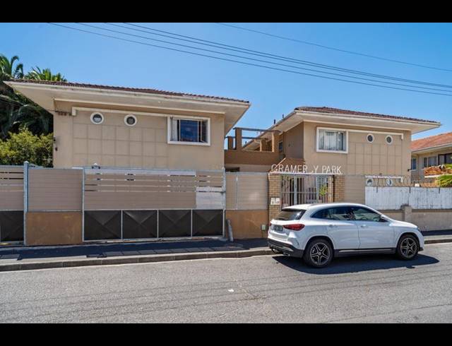 2 BEDROOM APARTMENT FOR SALE IN KENILWORTH